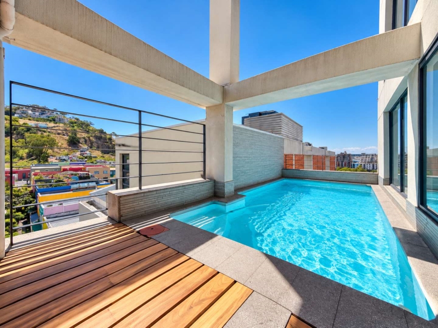 2 Bedroom Property for Sale in Cape Town City Centre Western Cape